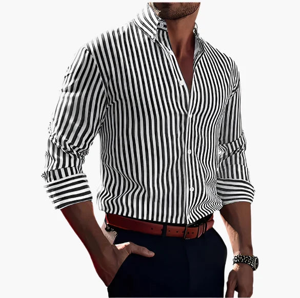 Modernes Herren Streifenhemd, Langarm, Slim Fit. Perfekt für ein stilvolles Business-Outfit oder Casual Look.