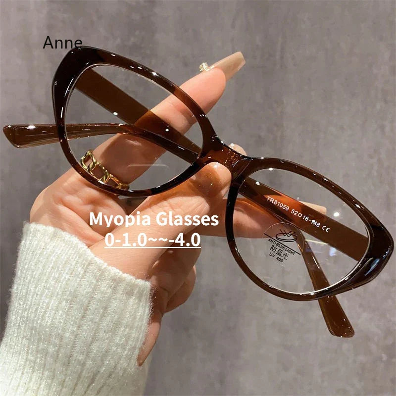 Retro Cat-Eye Anti-Blaulicht-Brille, unisex, modisch und schützt vor digitaler Augenbelastung.