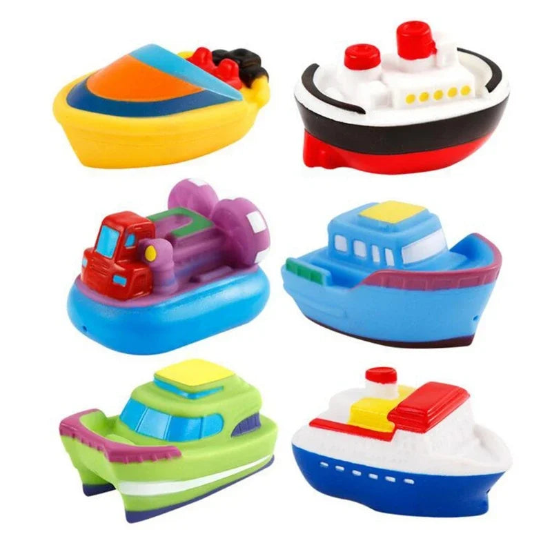 Farbenfrohes Kinder Badeboot-Set für die Badewanne. Badespielzeug und Lernspielzeug, fördert Motorik und Spaß.