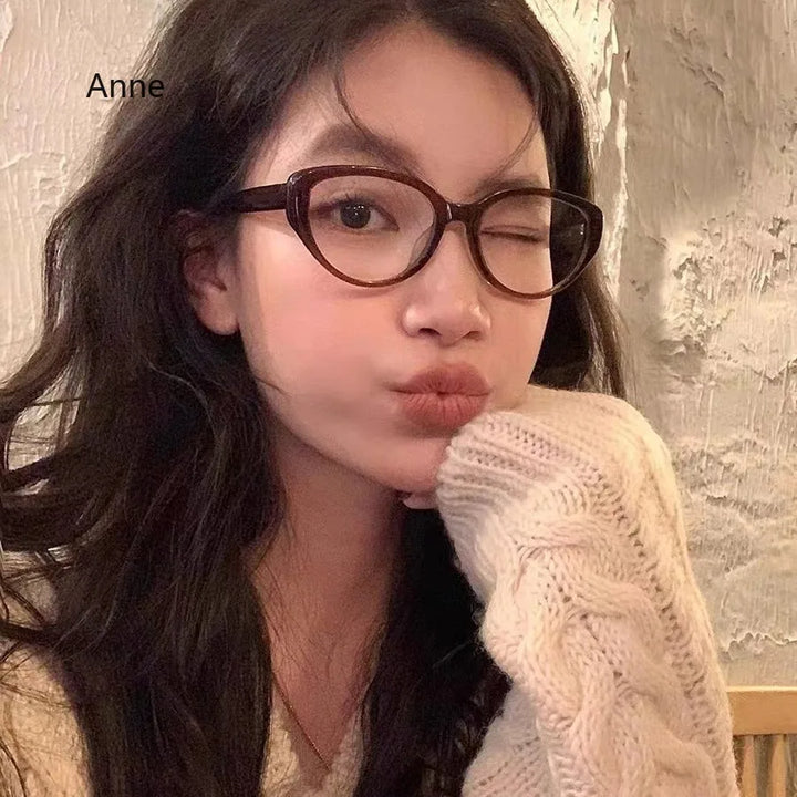 Stylische Unisex-Brille mit Blaulichtfilter. Effektiver Augenschutz gegen blaues Licht für Gamer & Digitalnutzer.