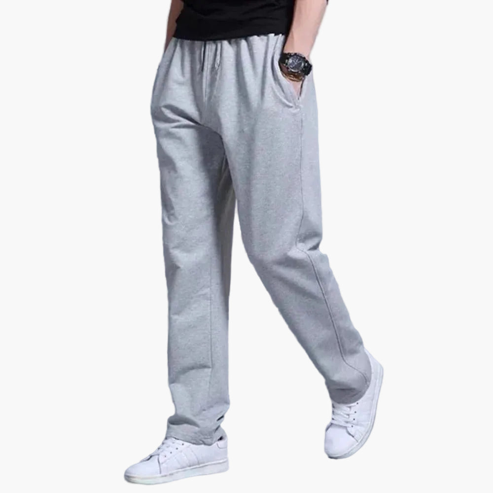 Bequeme Herren Sweatpants, ideal für Sport & Alltag. Dehnbare Trainingshose für Komfort beim Training, Reisen & Freizeit.