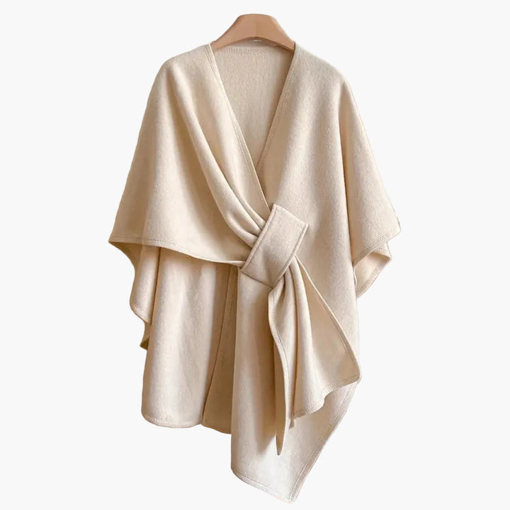 Vielseitiger Damen Schal im Poncho-Stil, elegant und warm für Freizeit & Büro-Mode.