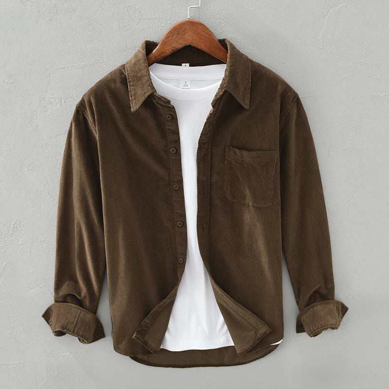 Vielseitiges Herren-Overshirt aus Cord, Retro Langarmhemd, komfortabel für legere Herbst- & Winterlooks.