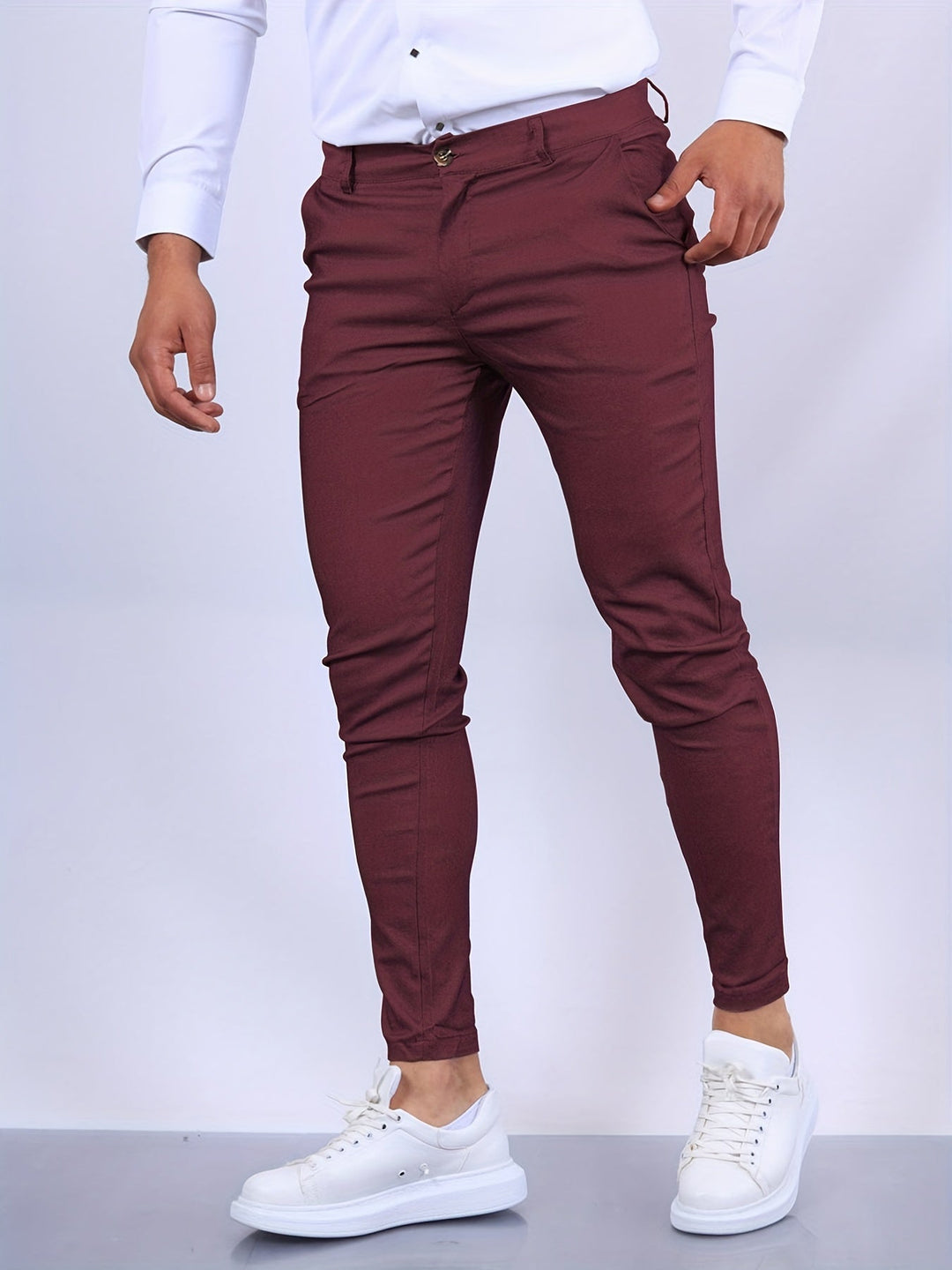 Moderne Herren Chinohose Skinny Fit, elegante Hose mit hohem Komfort für den anspruchsvollen Mann.