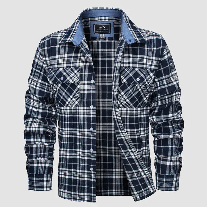 Stilvolles Herren Langarm Karohemd Logan. Robustes Oberteil, warm und bequem für Freizeit- und Alltagslooks.