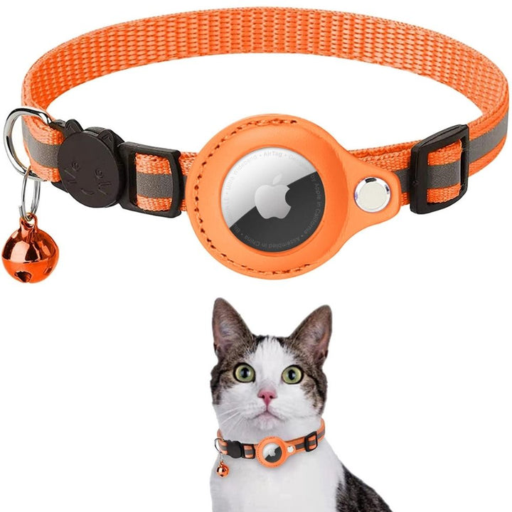 Robustes Katzenhalsband mit integrierter GPS-Halterung für Tracker und Sicherheits-Klickverschluss.