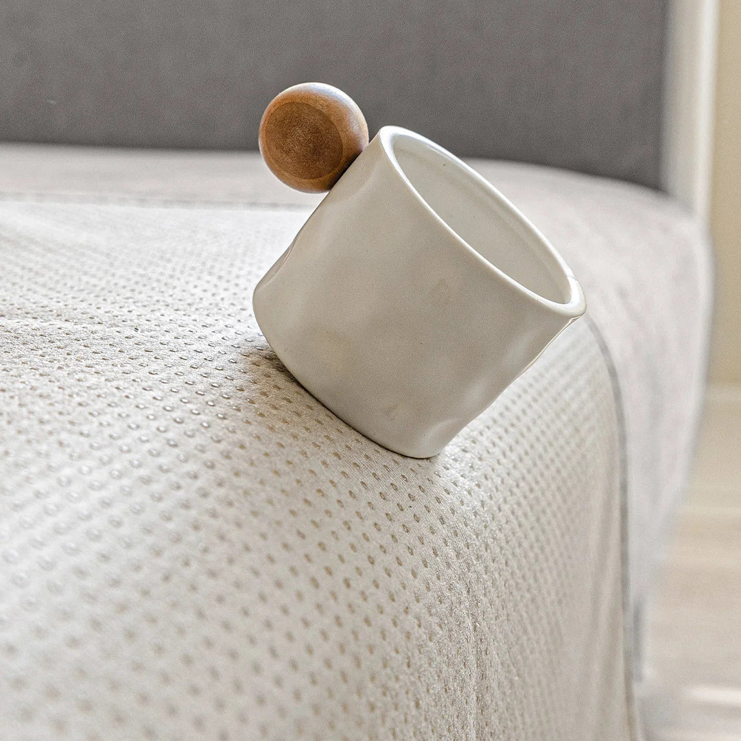 Stilvoller Chenille Sofaüberwurf in elegantem Farbton, modern & bequem, schützt Ihre Wohnzimmermöbel.