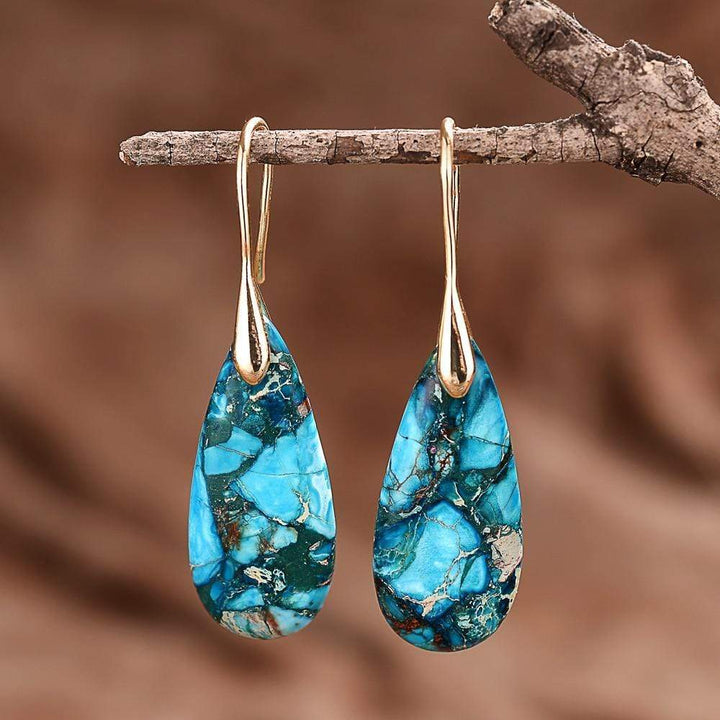 Boho Damen Tropfen-Ohrringe mit echtem blauem Jaspis. Schmuck für Harmonie und Mut, ideal für jeden Anlass.