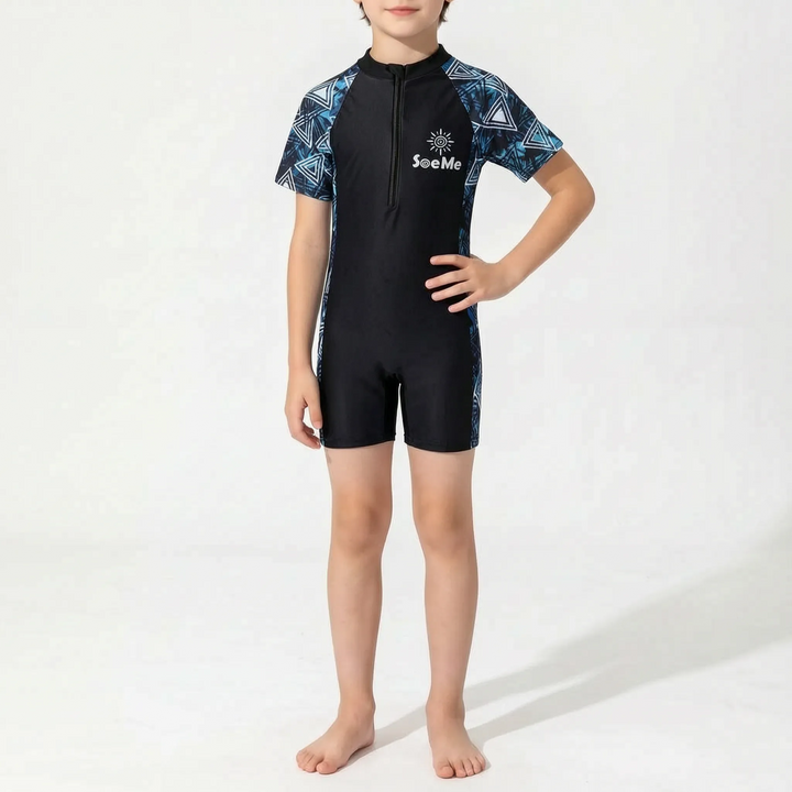 Fröhlicher Kinder Kurzarm-Schwimmanzug für unbegrenzten Badespaß. Perfekte Strand- & Poolkleidung für Wasseraction.