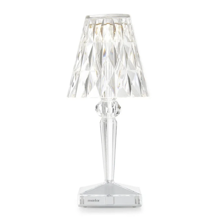 Stilvolle Dekolampe: Kristall-Design-Tischlampe mit klaren Kristallen für helles Licht.