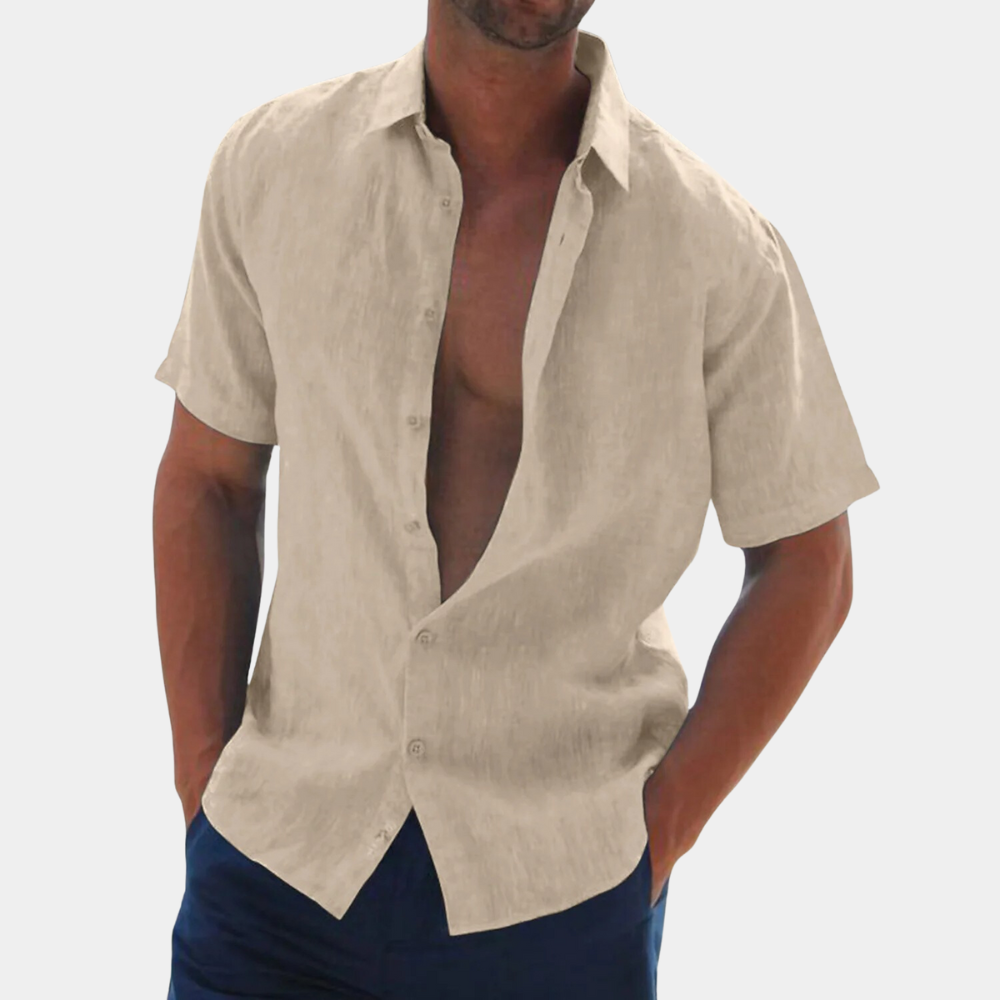 Luftiges Herren Kurzarmhemd, ideal für warme Tage. Weiches Sommerhemd, einfarbig und bequem.
