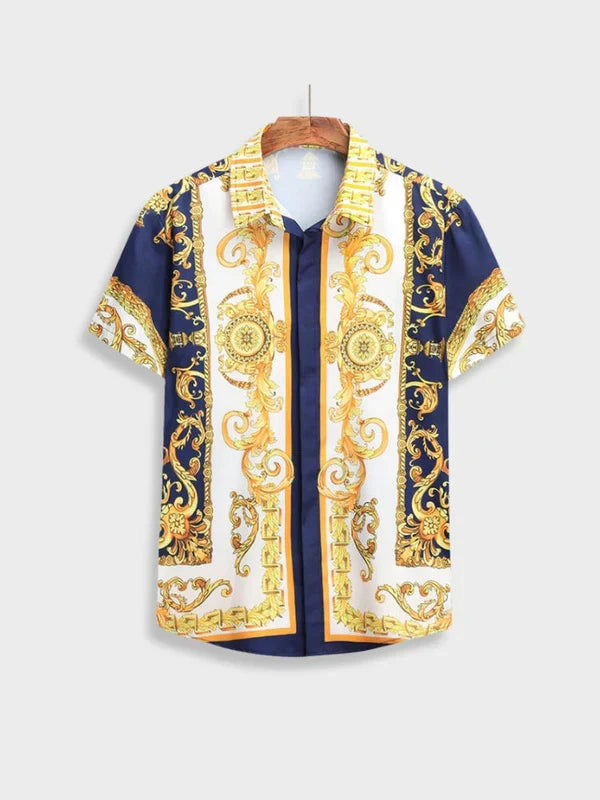 Vielseitiger Herren Zweiteiler mit Barock-Print; perfektes Sommer Outfit für Freizeit und besondere Anlässe.