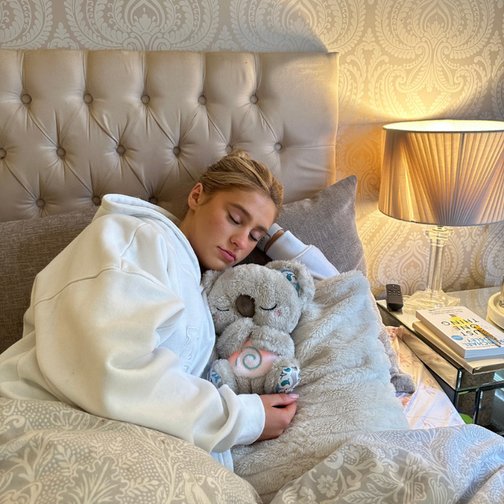 Niedliches Kaninchen Plüschtier als Anti-Stress Schlafhilfe mit Nachtlicht, perfektes Geschenk für Baby & Kind.