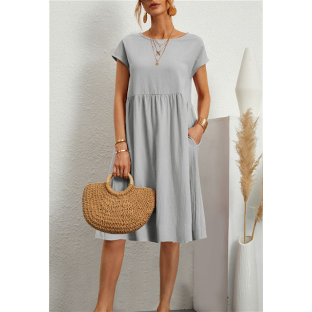 Leichtes Damen Midikleid, perfekt für den Sommerurlaub. Lässig, bequem & chic für Damen.