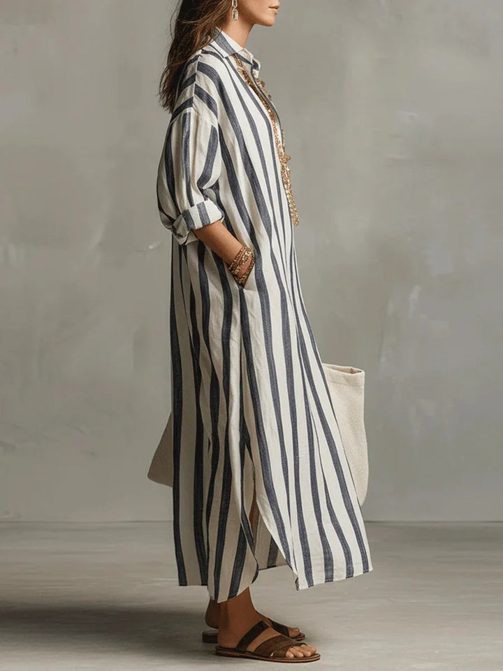 Bequemes Damen Freizeitkleid im Relaxed Fit, gestreift, mit lockerem Schnitt für stilvolle Sommermomente.