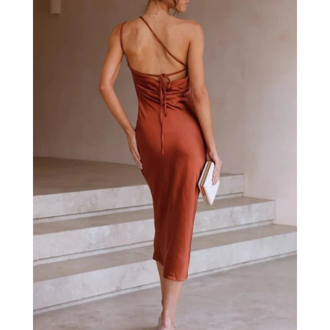 Grünes, ärmelloses Damen One-Shoulder Abendkleid; elegant und festlich für besondere Anlässe.