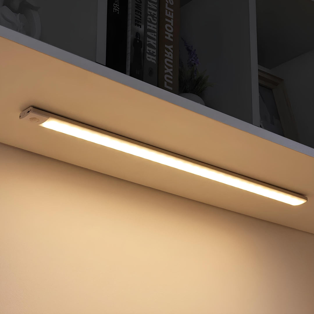 LED Küchenbeleuchtung kabellos, mit Bewegungssensor, wiederaufladbar und einfach zu montieren.