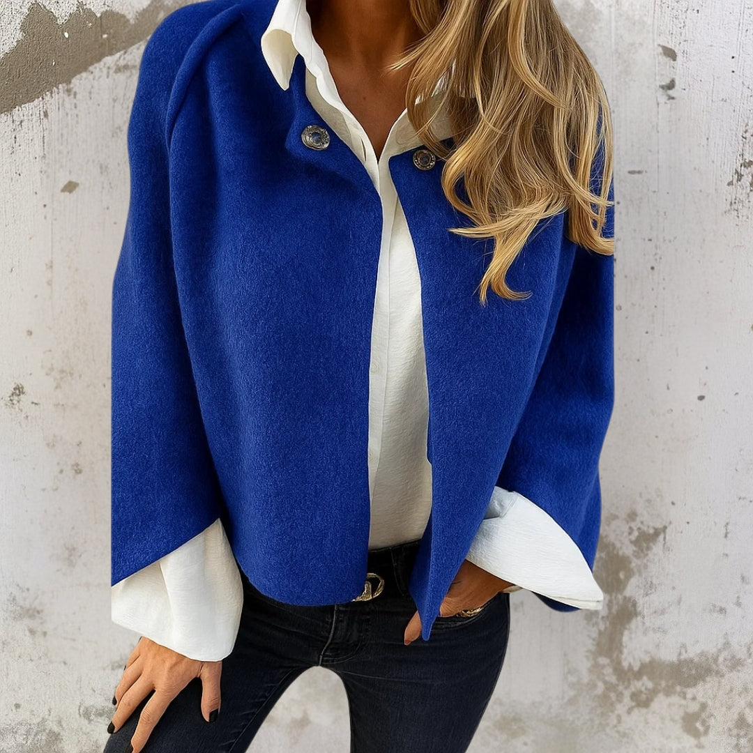 Leichte Damen Übergangsjacke im Blazer-Stil; chic, vielseitig & bequem für alle Jahreszeiten.