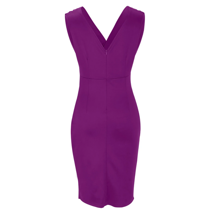 Figurbetontes Sommerkleid, elegantes Design für Frauen bei festlichen Anlässen.