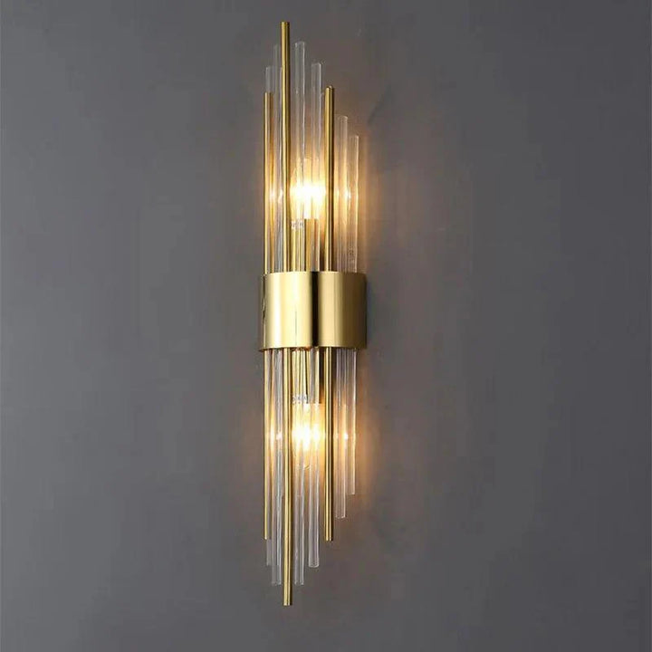 Luméra LED Wandlampe mit Kristallen, luxuriöse Akzente für Flurbeleuchtung und Schlafzimmer. Hohe Qualität.