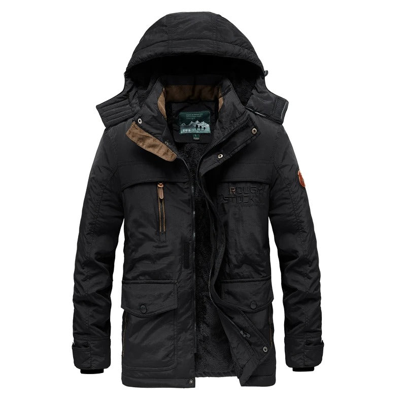 Robuster Herren Winterparka. Warme, wetterfeste Outdoor-Jacke in elegantem Design für kalte Wintertage.