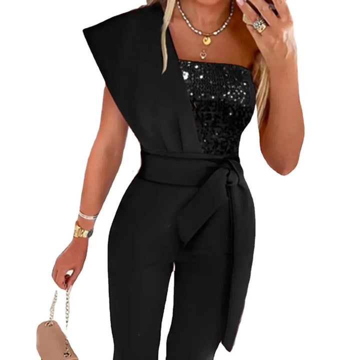 Moderner Damen Jumpsuit, elegant und komfortabel, mit schimmernden Glitzerdetails für festliche Abende.