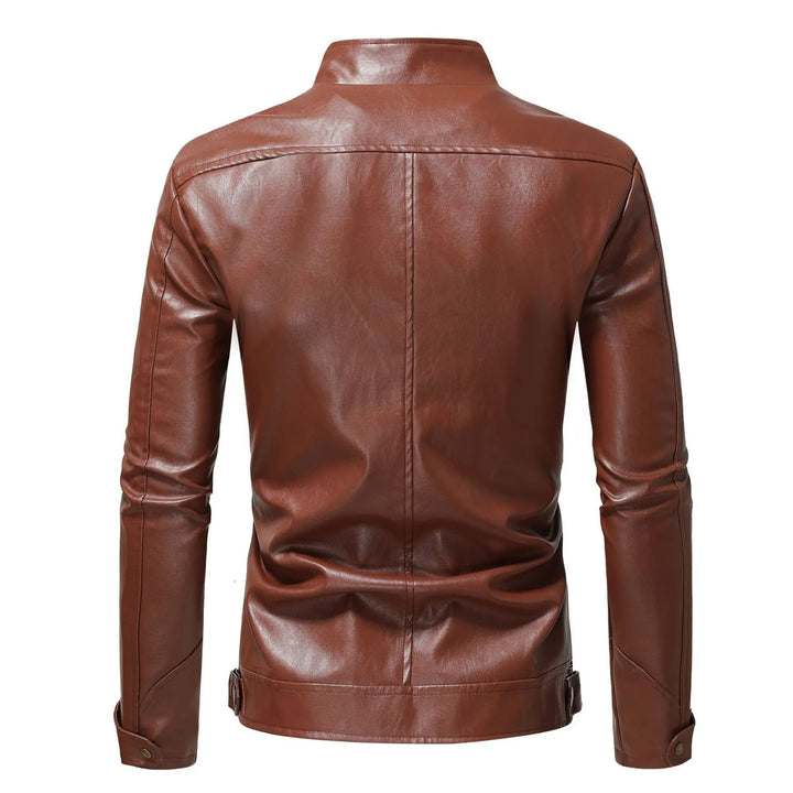 Stilvolle schwarze Slim Fit Herrenjacke für Freizeit und Business. Klassische Männerbekleidung mit modernem Schnitt.