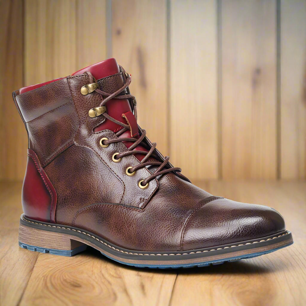 Mann trägt braune Elias Herren Schnürstiefeletten, robuste Casual Schuhe für Komfort im Stadtleben.