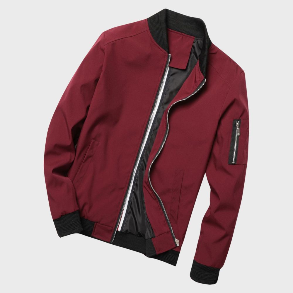 Leichte Herren Bomberjacke, funktional & stylisch. Perfekt als vielseitige Freizeit- und Ganzjahresjacke.