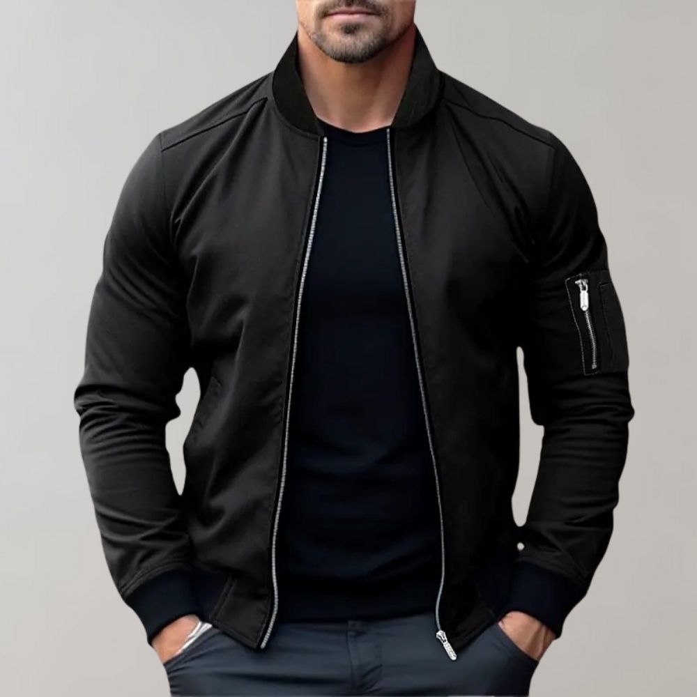 Bequeme, leichte Herren Bomberjacke für Ganzjahres-Komfort. Stylisch und lässig für jeden Anlass.