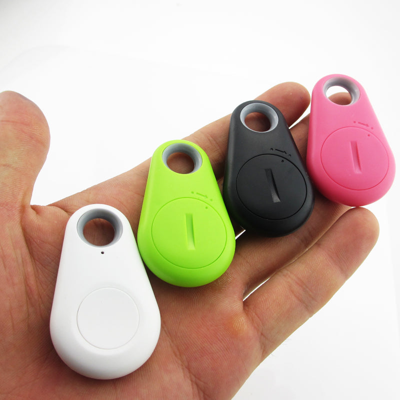 Echtzeit-Ortung mit Mini GPS: Präziser Tracker für die Sicherheit von Familie, Haustieren & Eigentum.