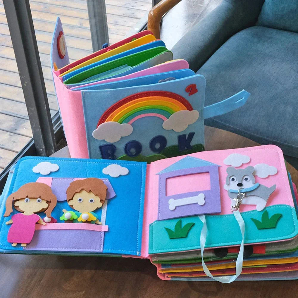 Farbenfrohes Filzbuch als Lernspielzeug für Kleinkinder, entwickelt Feinmotorik und Fantasie nach Montessori.