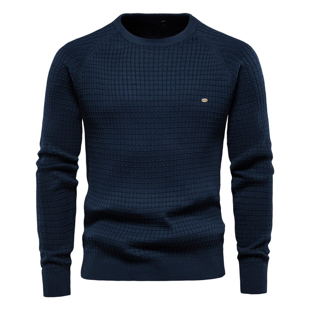 Herren Strukturpullover für den Winter in Marineblau. Warmer Strickpullover mit langen Ärmeln, ideal für kalte Tage.