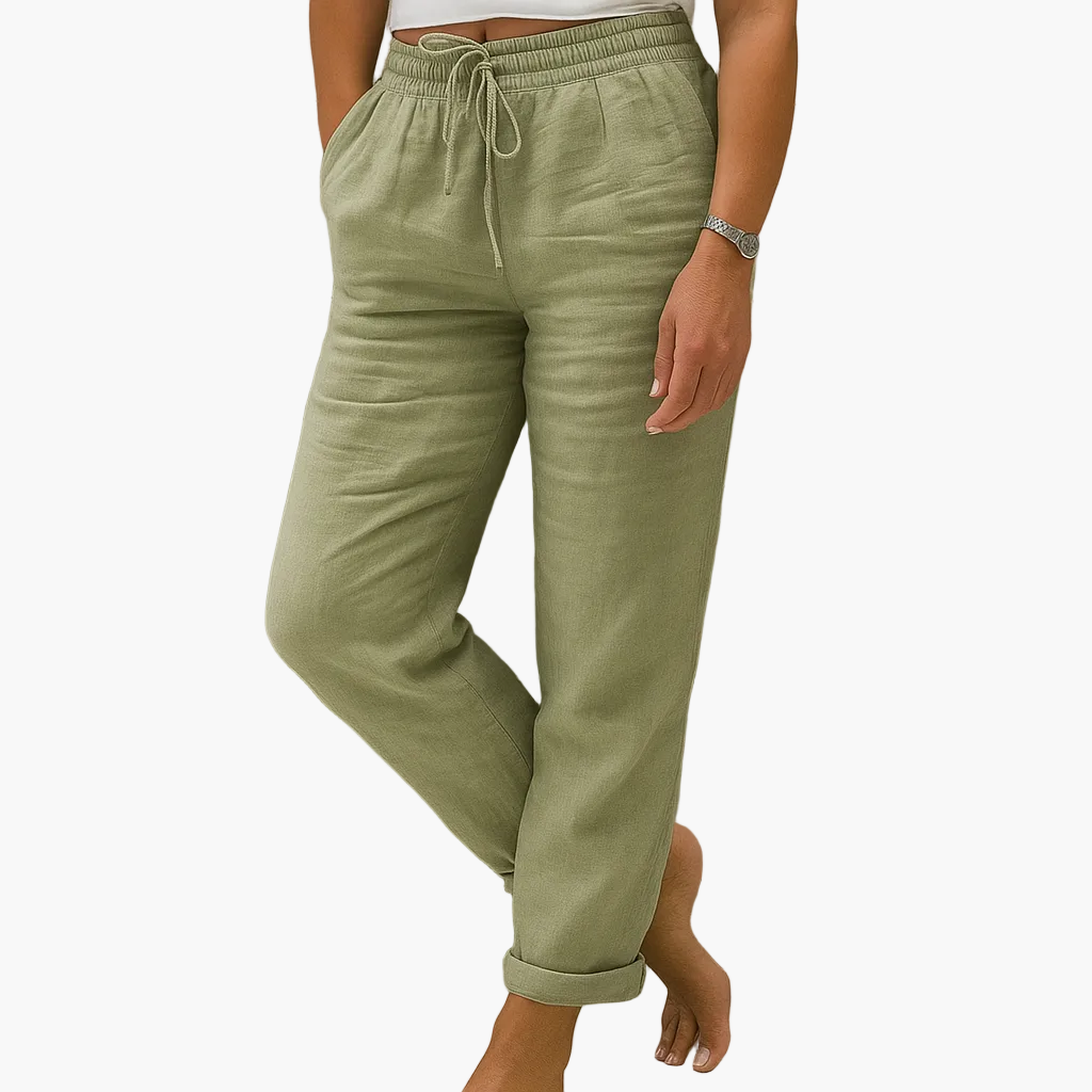 Lässige Damen Jogpants in Schwarz für entspannte Tage, eine bequeme Casual Hose für Freizeit und Urlaub.