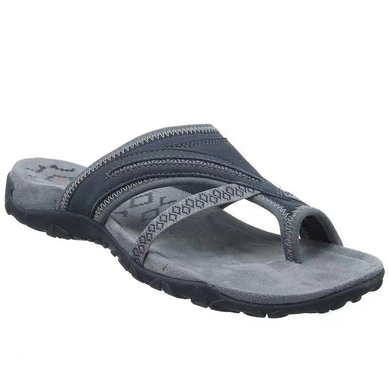 Leichte, rutschfeste Damen Sandalen mit orthopädischem Fußbett für Sommer & Freizeit.
