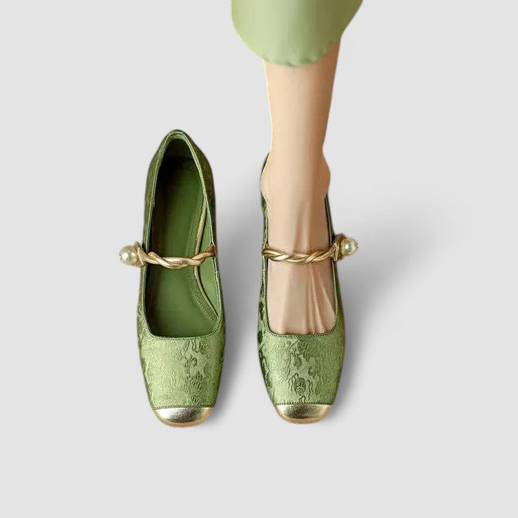 Elegante Vintage Mary Janes für Damen, orthopädisch & komfortabel mit Blockabsatz.