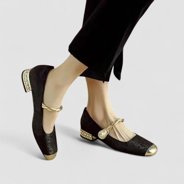 Hochwertige orthopädische Mary Janes Damenschuhe im Vintage-Look, bequemer Blockabsatz.