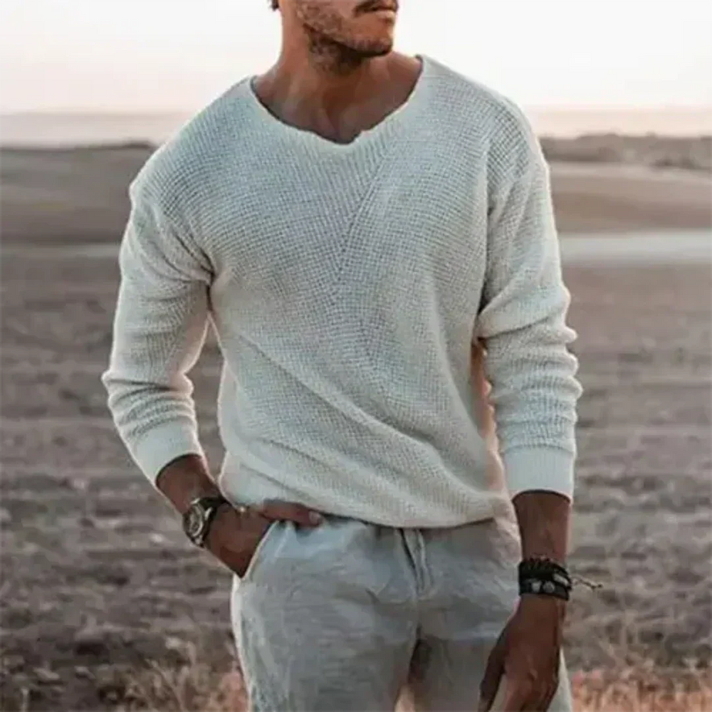 Klassischer Herren Strickpullover Sigfried. Eleganter Langarmpullover für Winter und Herbst, bietet Wärme und Komfort.