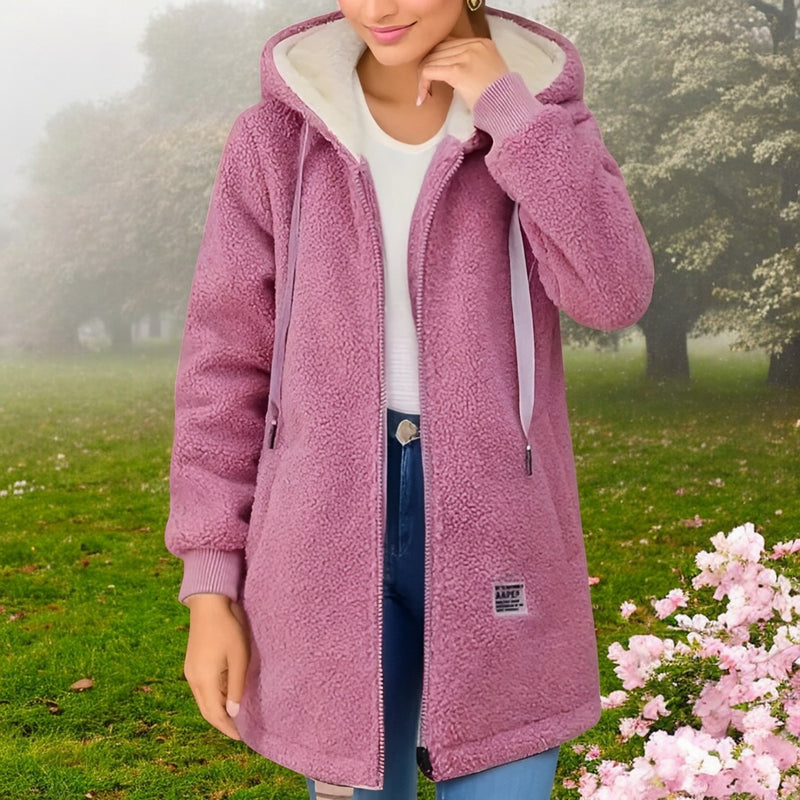 Warmer Damen Wintermantel mit Kapuze, gefüttert & weich, perfekt für kalte Tage, stilvoller Freizeit-Look.