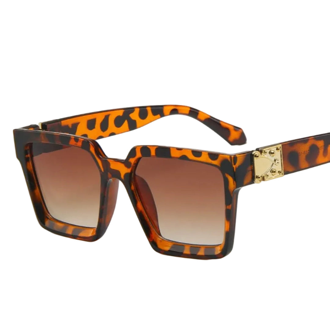 Stilvolle Damen Sonnenbrille für Reisen & Alltag; leicht, komfortabel & bietet hohen UV-Schutz.