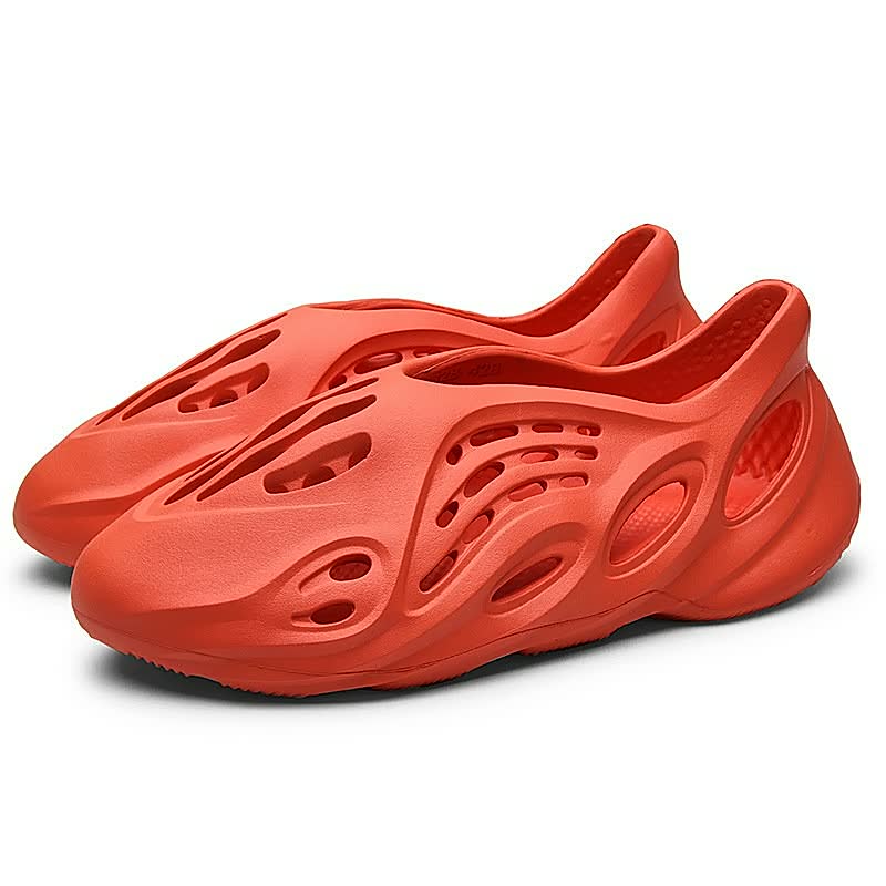 Unisex Sommerschuhe in Beige, Schwarz, Rot & Weiß. Leichte, bequeme Freizeitschuhe für Damen und Herren.