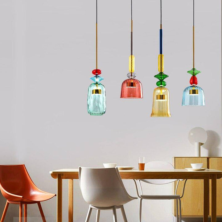 Stilvolle farbige Hängeleuchte für Esszimmer und Küche, modern, energiesparende LED.
