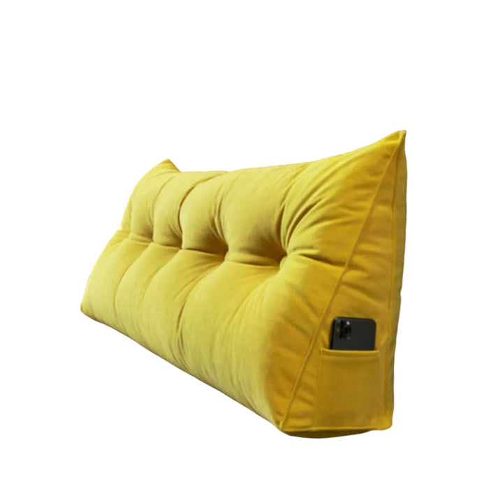 Bequemes Keilkissen aus Baumwolle für ergonomische Rückenstütze im Bett oder auf dem Sofa.
