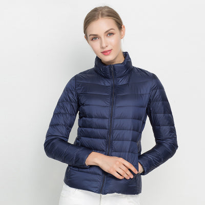 Elegante Damen Steppjacke Diana im urbanen Design, bietet Wärme ohne aufzutragen.