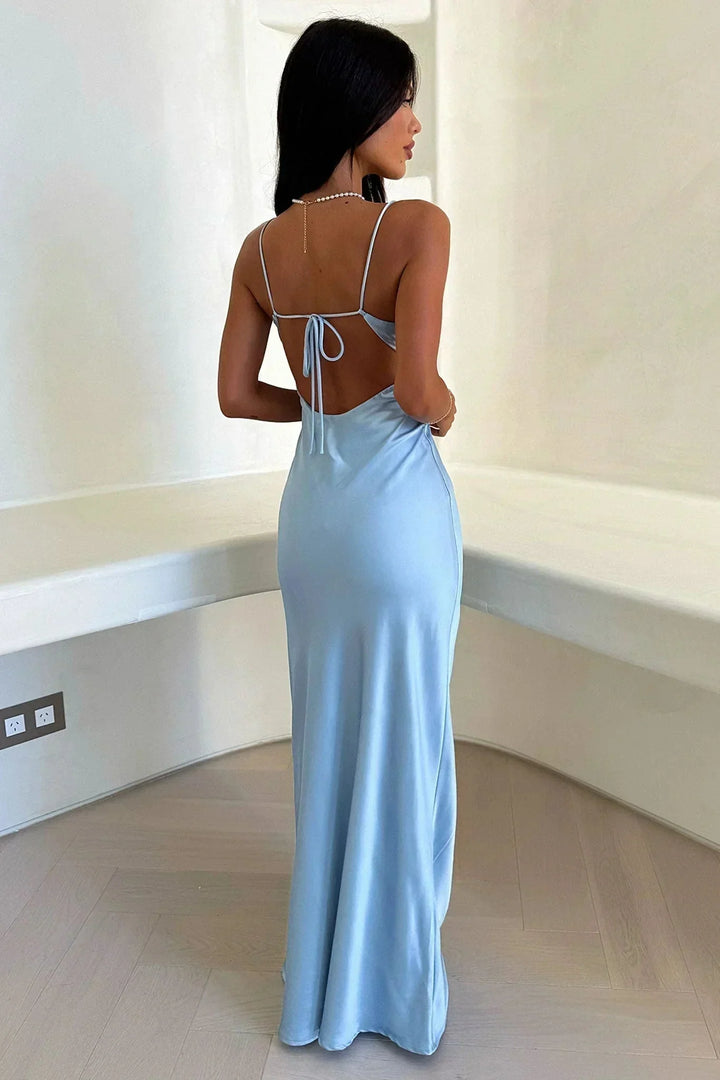 Damen Maxikleid blau glänzend, elegantes langes Abendkleid. Festliches, modisches Kleid im Regular Fit.