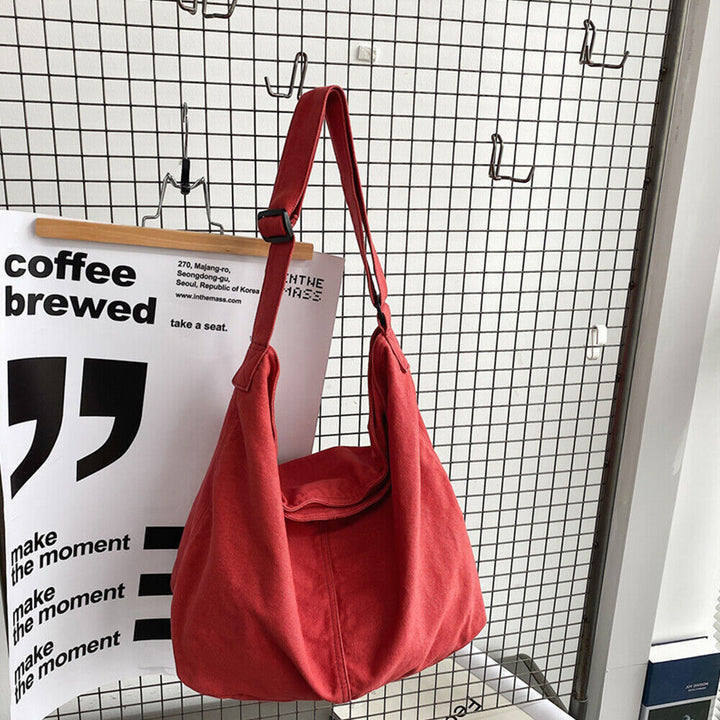 Rote modische Damen Crossbody-Tasche. Praktische und vielseitige Umhängetasche für den Alltag.