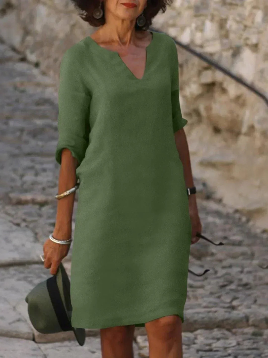 Zeitloses Damen Midi Kleid mit V-Ausschnitt, perfekt für Büro, Feierlichkeiten und Sommer.