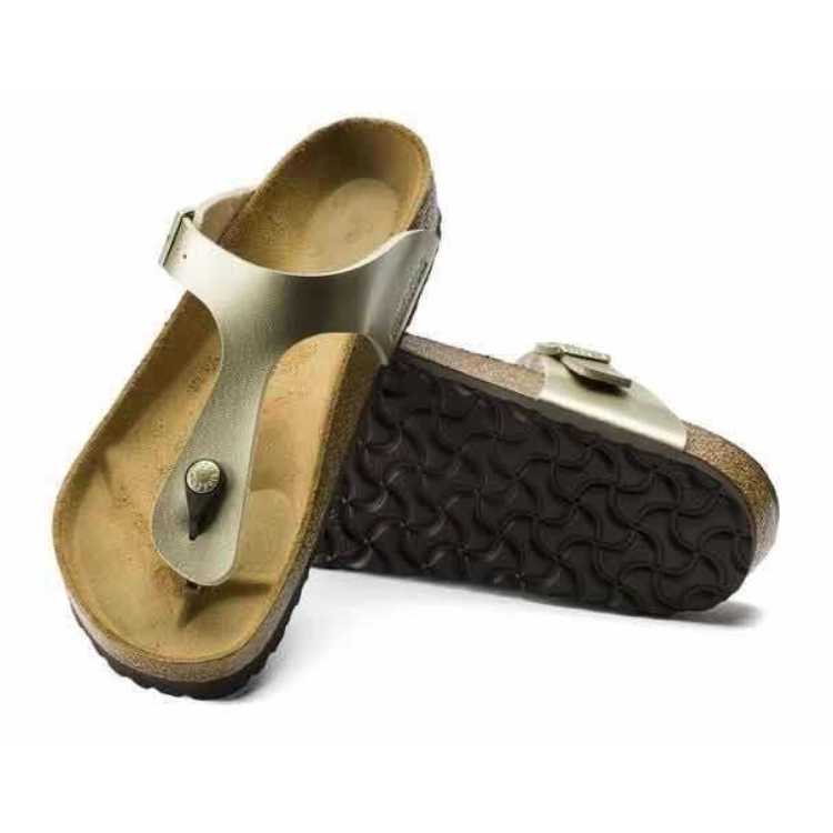 Bequeme Herren Zehensteg-Sandalen mit leichter Sohle, perfekt für warme Tage & entspannte Stunden.