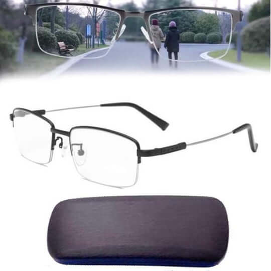 Detailansicht der schwarzen Fassung einer intelligenten Gleitsichtbrille mit UV-Schutz.