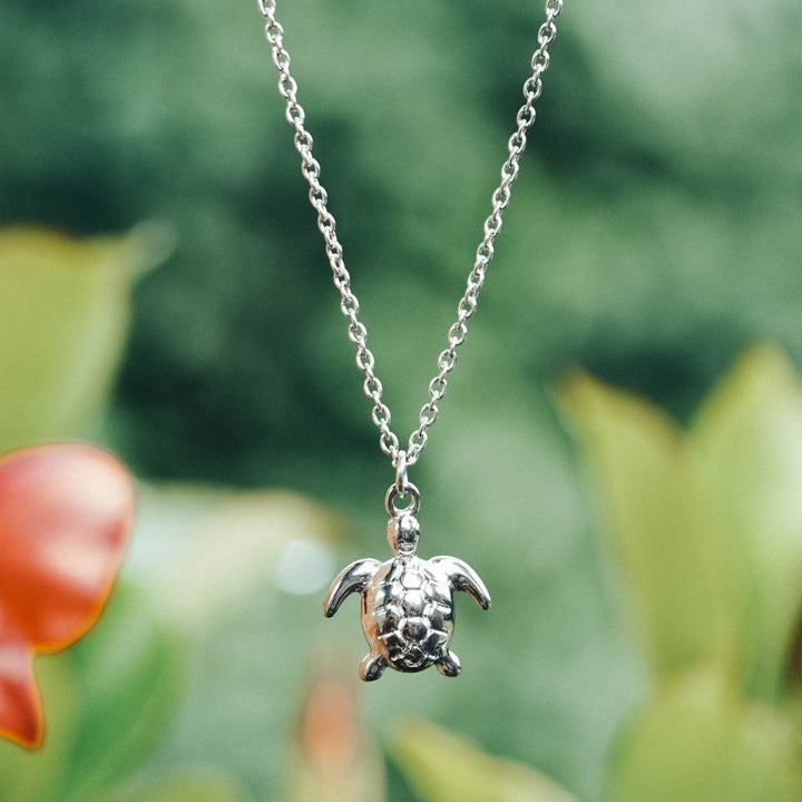 Maritime Natur-Halskette für Damen mit Meerestentakel-Design, eleganter Ozean-Schmuck.